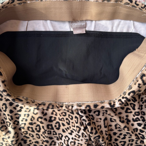 Chico’s “Juliet” Cheetah Print Ponte Knit Ankle Pants - Size 3 (16) - Picture 10 of 13